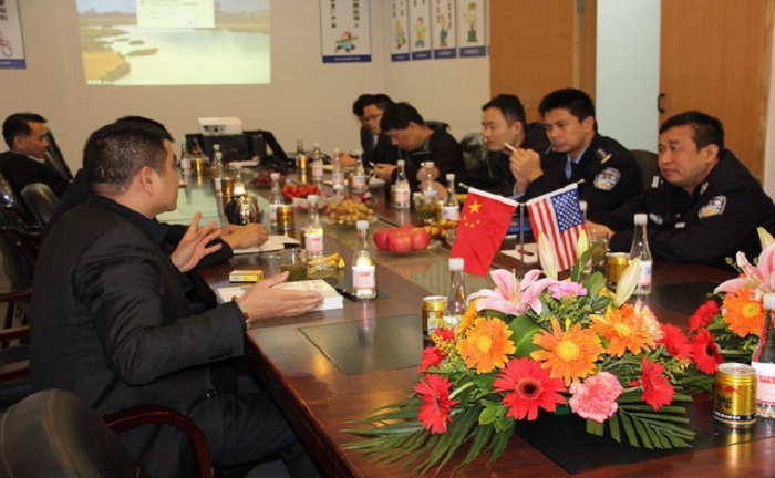 熱烈歡迎深圳市公安局副局長施志剛蒞臨歐博指導(dǎo)工作