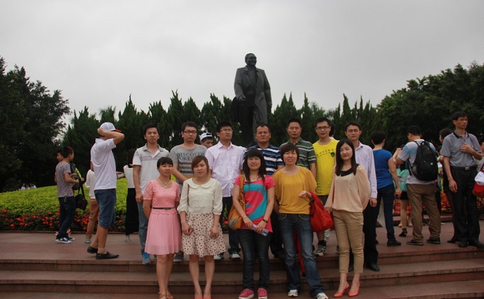 公司組織員工游玩蓮花山