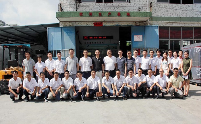 歐博空調(diào)迎來(lái)戰(zhàn)狼團(tuán)檢閱