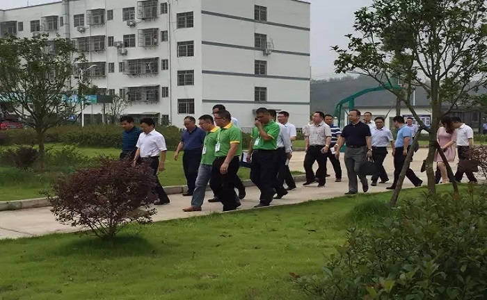 喜迎贛州市市委常委、常務(wù)副市長(zhǎng)蒞臨江西歐博工業(yè)園考察指導(dǎo)工作！