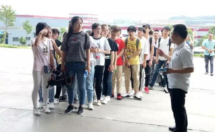 “世界是你們的，也是我們的”，熱烈歡迎江西理工大學(xué)師生一行到訪歐博集團(tuán)