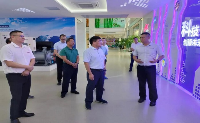 熱烈歡迎市政府黨組成員、副市長李文信等領(lǐng)導(dǎo)蒞臨歐博參觀指導(dǎo)