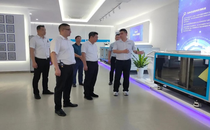 熱烈歡迎贛縣區(qū)委書記，贛州高新技術(shù)產(chǎn)業(yè)開發(fā)區(qū)工作委員會書記廖永平蒞臨歐博參觀考察指導(dǎo)工作
