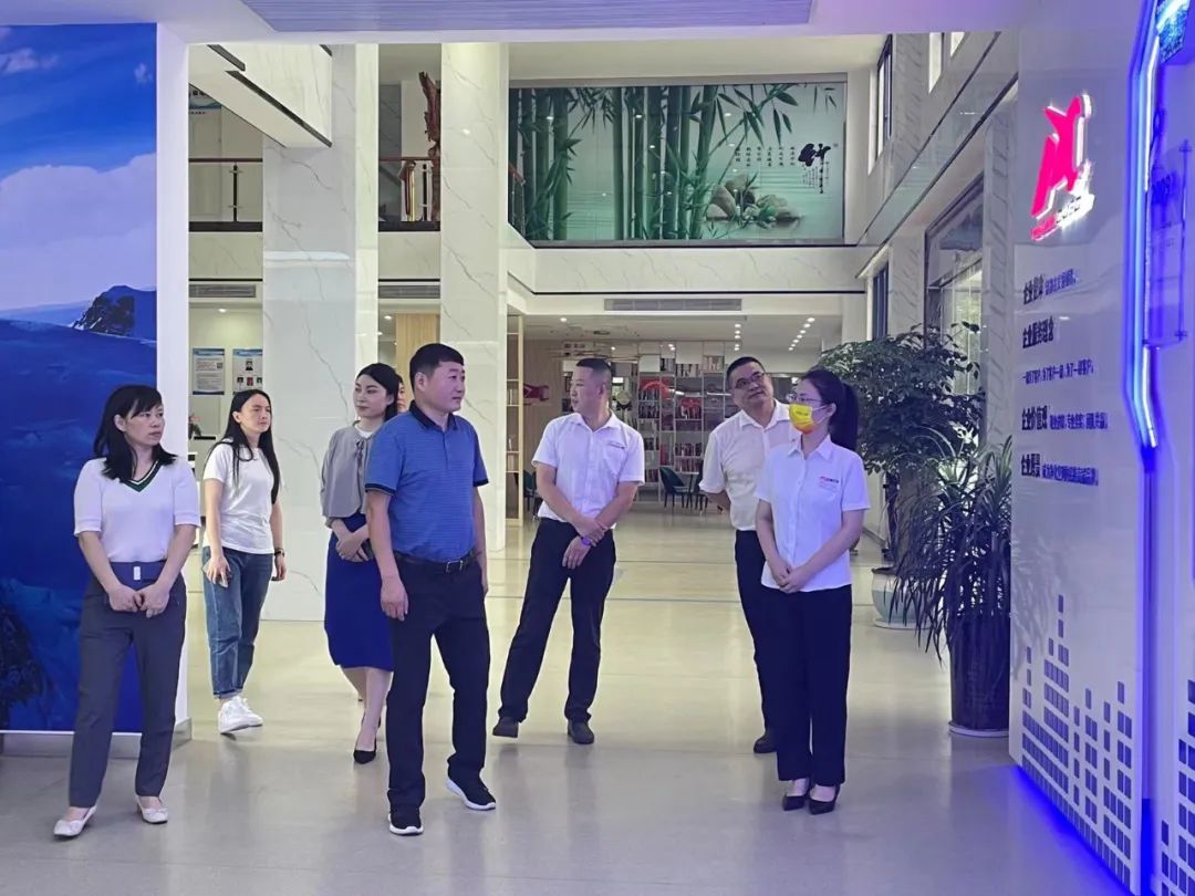 同心攜手 共促發(fā)展！湖南一特醫(yī)療股份有限公司蒞臨歐博參觀考察