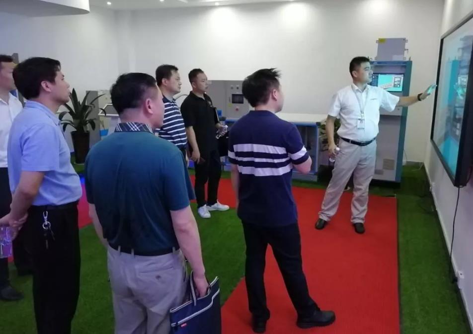 1658369121273488.jpg faa88811dc944d2fbf77772eb370f1c8